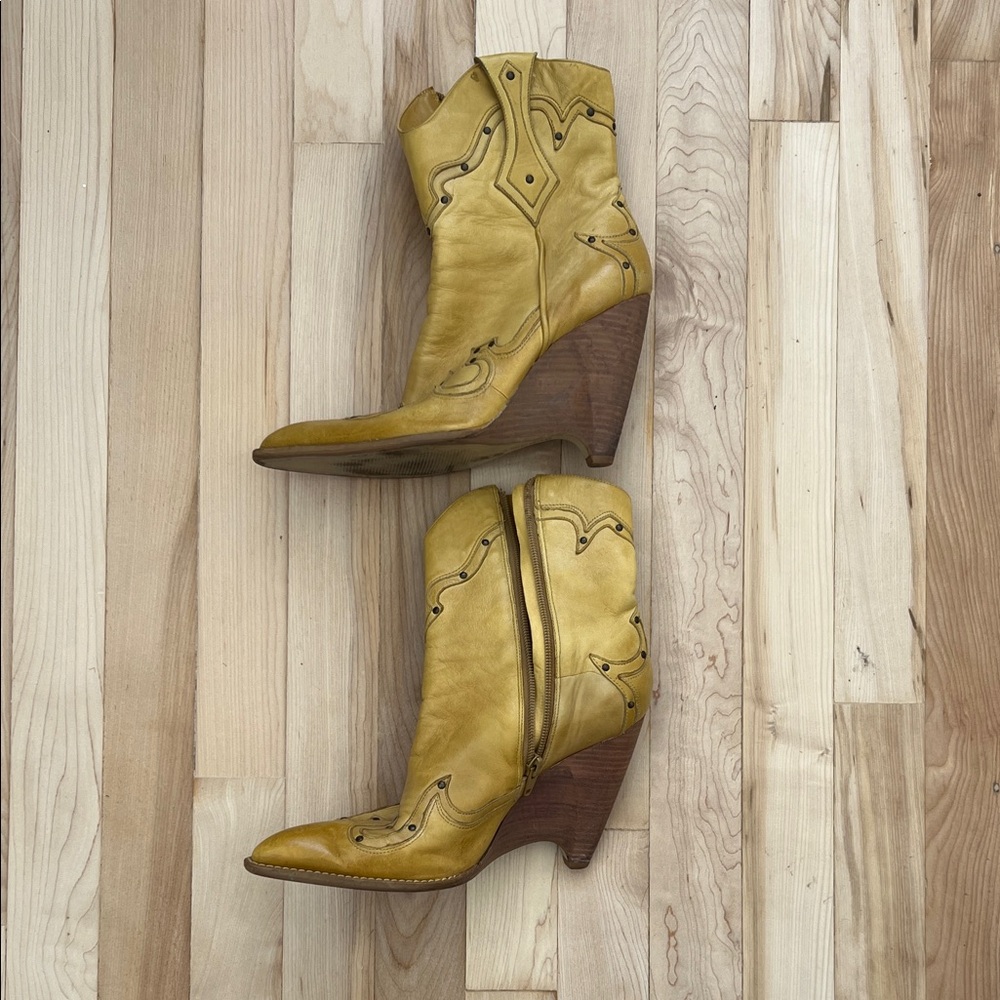 BCBGirls Yellow Heeled Western Boots - Picture 2 of 6